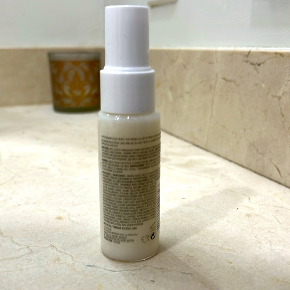 Ouai Leave In Conditioner - Picture 2 of 2